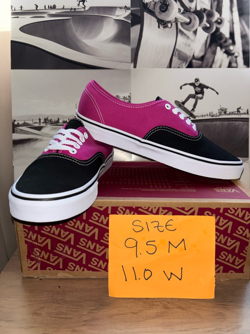 Vans Authentic Multiple Sizes - Picture 2 of 14